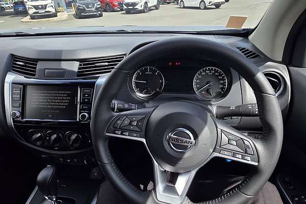 2025 Nissan Navara ST D23 4X4