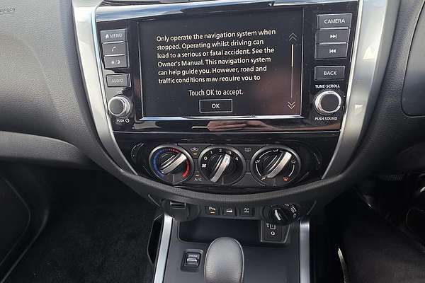 2025 Nissan Navara ST D23 4X4
