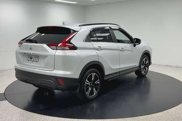 2024 Mitsubishi Eclipse Cross LS YB