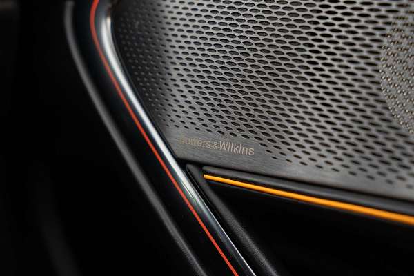 2024 McLaren Artura P16