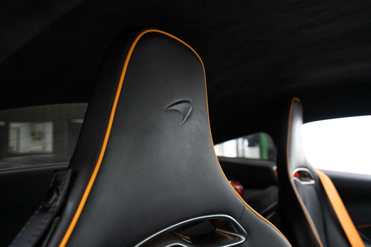 2024 McLaren Artura P16