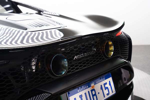 2024 McLaren Artura P16