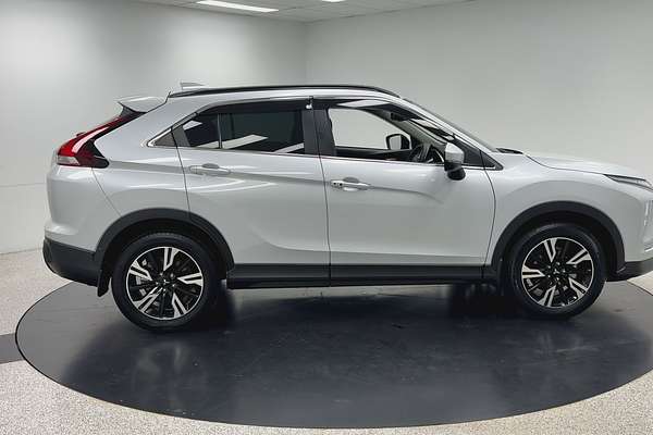 2024 Mitsubishi Eclipse Cross LS YB