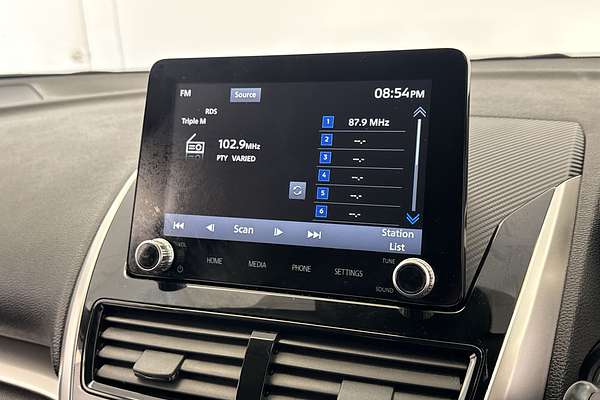 2024 Mitsubishi Eclipse Cross LS YB