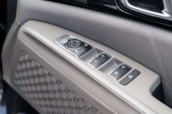 2025 Kia Carnival GT-Line KA4 PE