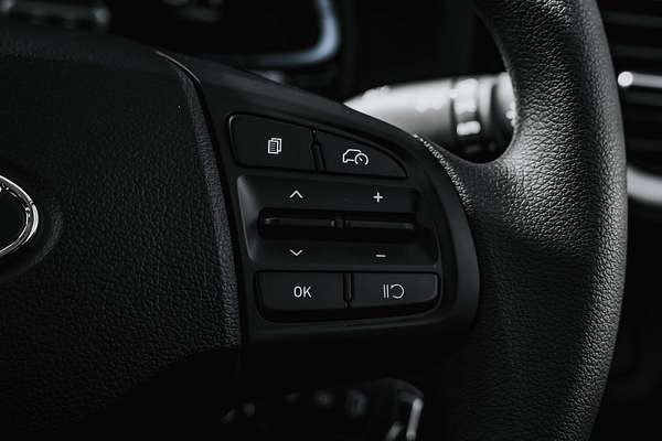 2025 Hyundai Venue  QX.V5