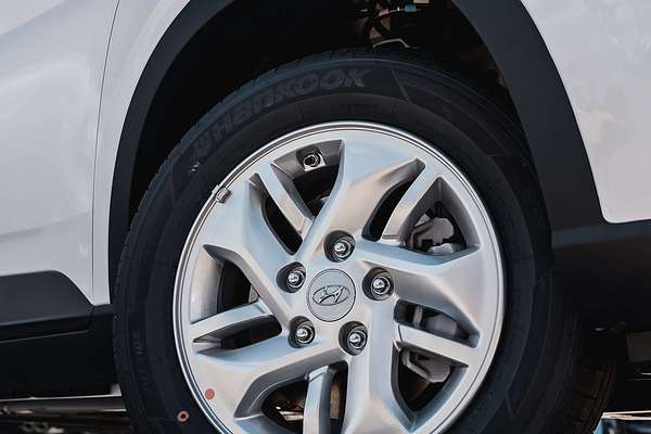 2025 Hyundai Venue  QX.V5