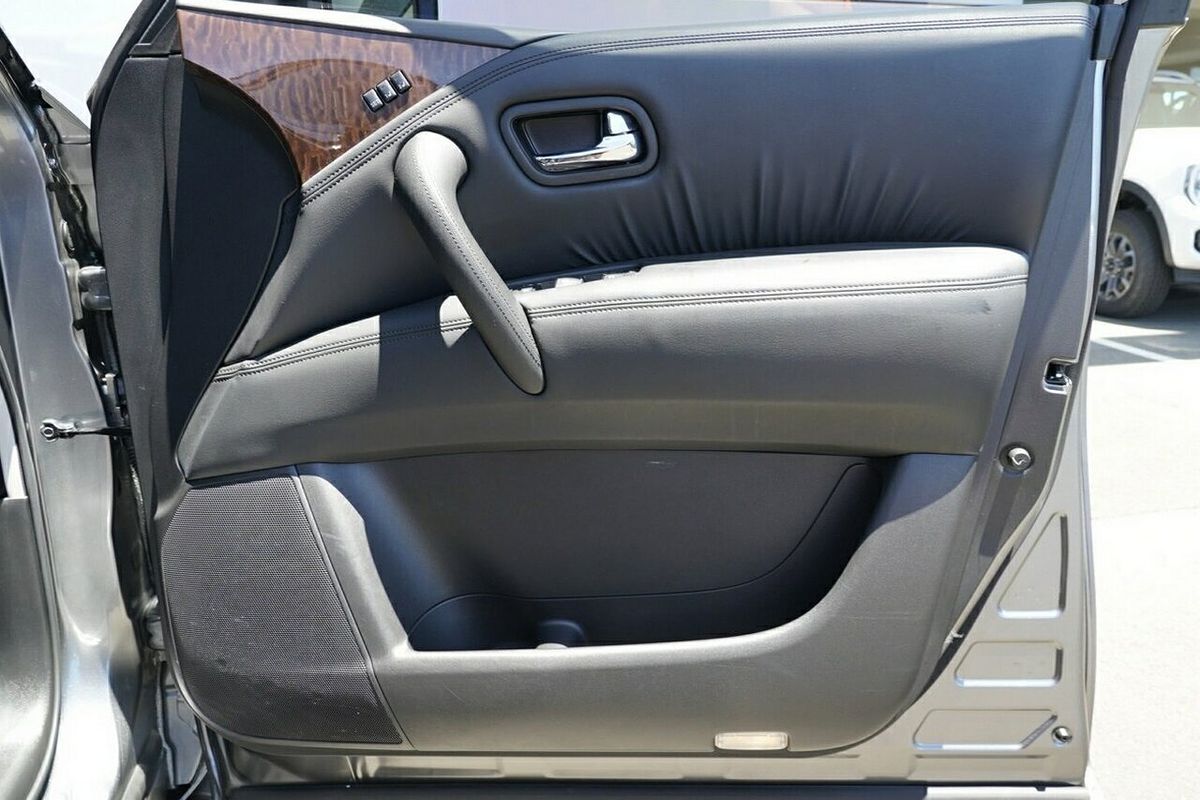 2024 Nissan Patrol Ti-L Y62