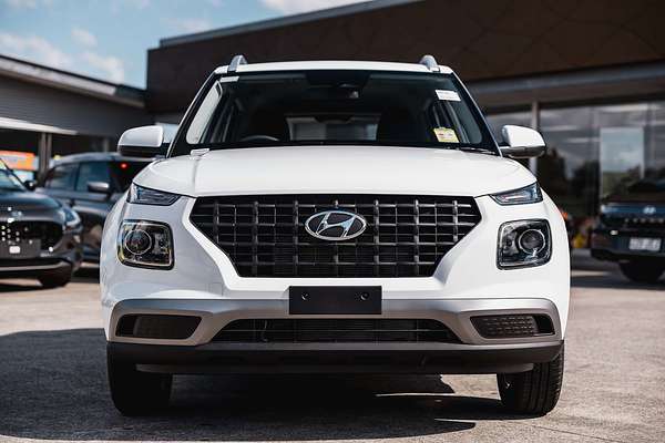 2025 Hyundai Venue  QX.V5