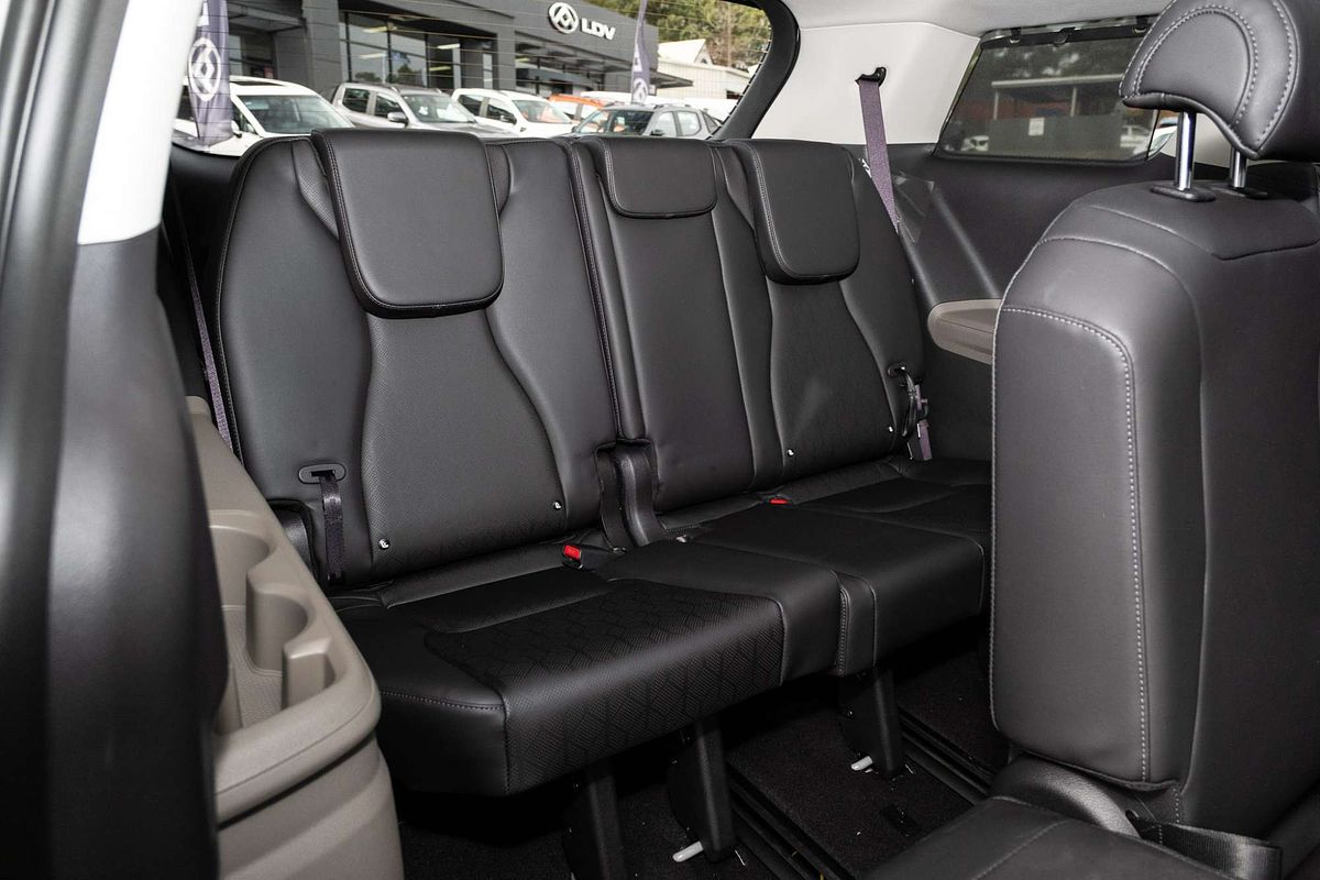 2025 Kia Carnival GT-Line KA4 PE