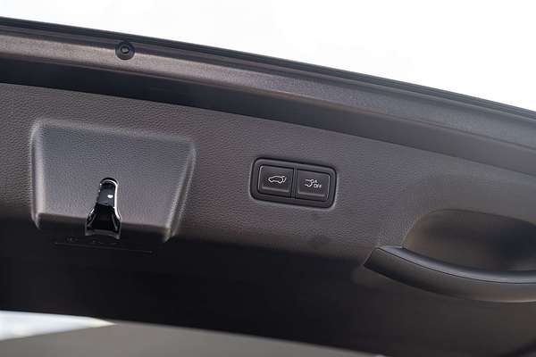 2025 Kia Carnival GT-Line KA4 PE