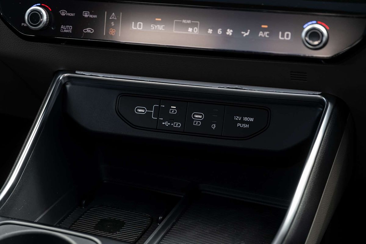 2025 Kia Carnival GT-Line KA4 PE