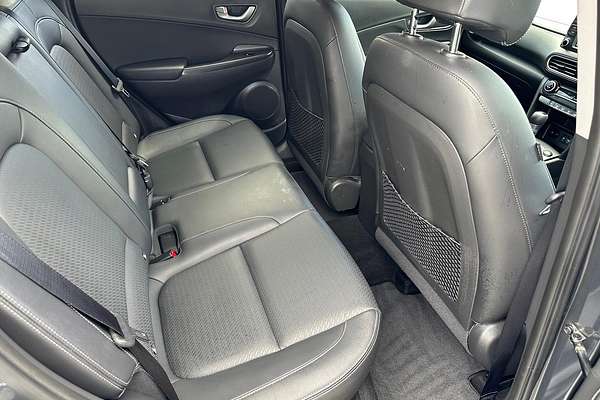 2020 Hyundai Kona Elite OS.3