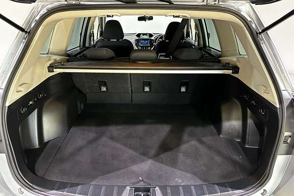 2023 Subaru Forester 2.5i S5