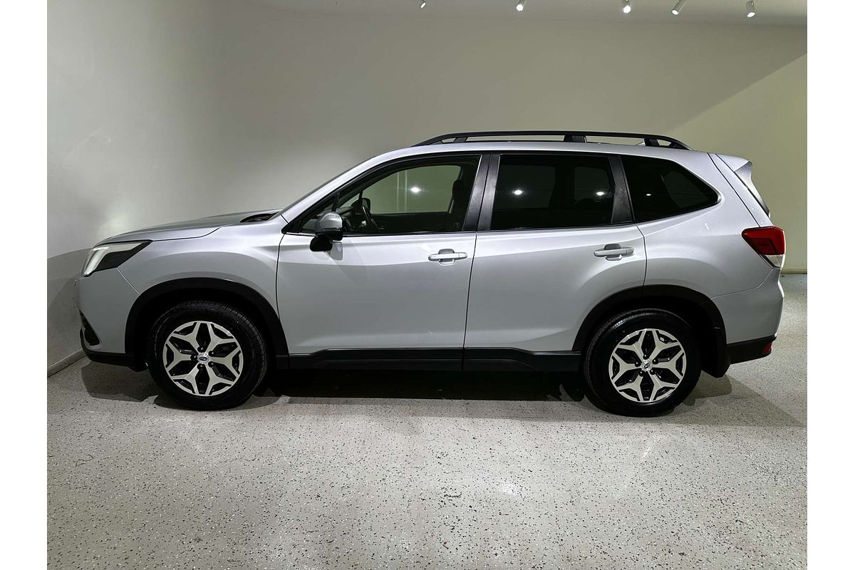 2023 Subaru Forester 2.5i S5