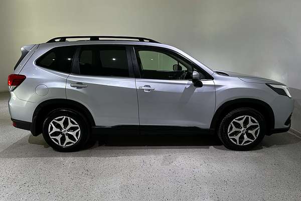 2023 Subaru Forester 2.5i S5