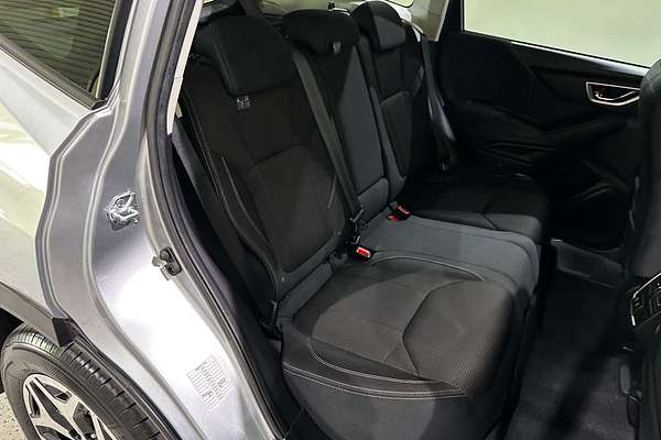 2023 Subaru Forester 2.5i S5