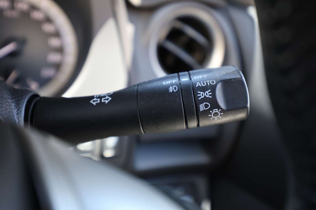 2018 Nissan Navara ST D23 Series 3 Rear Wheel Drive