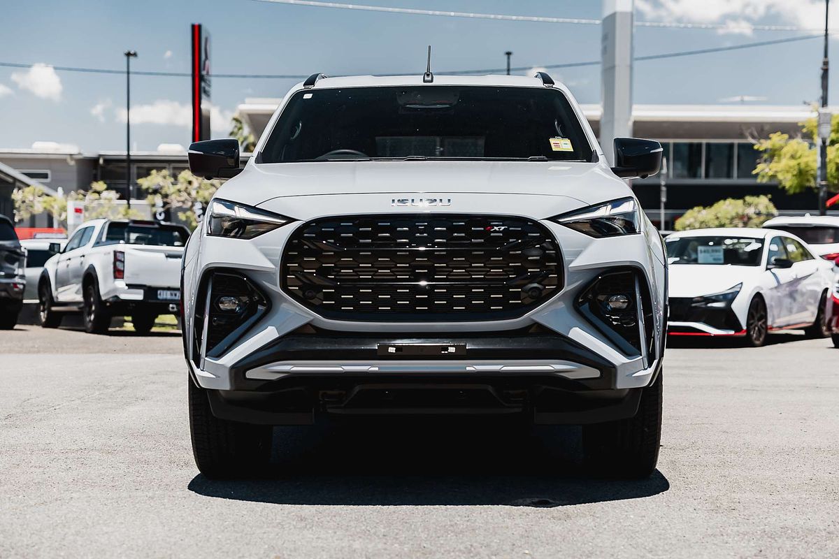 2025 Isuzu MU-X X-TERRAIN