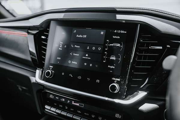 2025 Isuzu MU-X X-TERRAIN