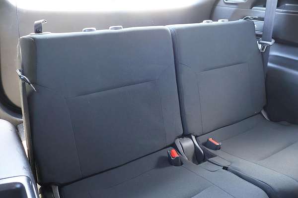 2023 Mitsubishi Outlander ES ZM