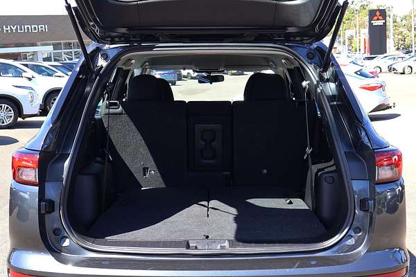 2023 Mitsubishi Outlander ES ZM