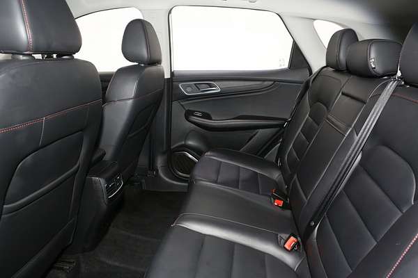 2024 MG HS Vibe SAS23