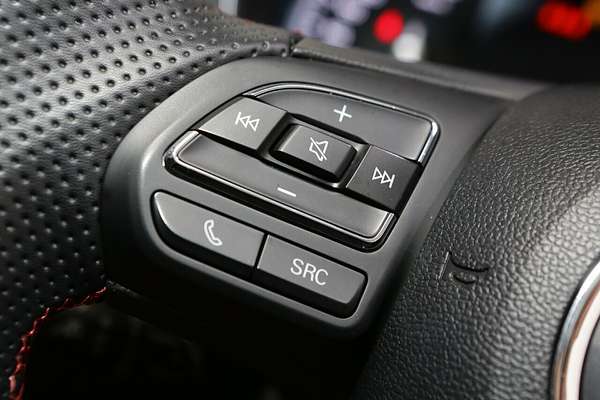 2024 MG HS Vibe SAS23