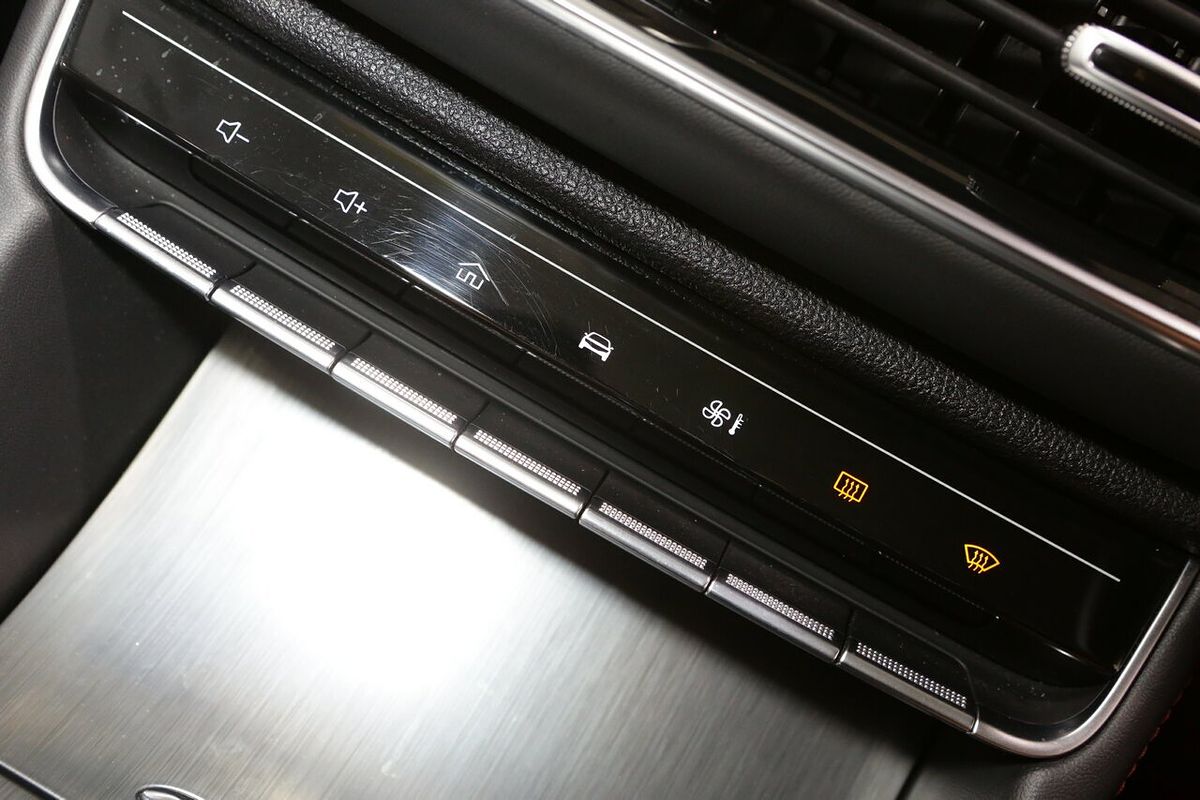 2024 MG HS Vibe SAS23