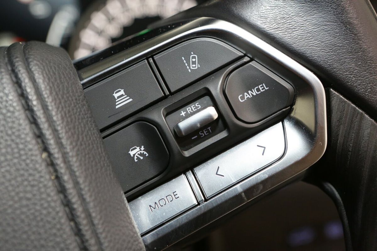 2022 Toyota Landcruiser Sahara ZX FJA300R