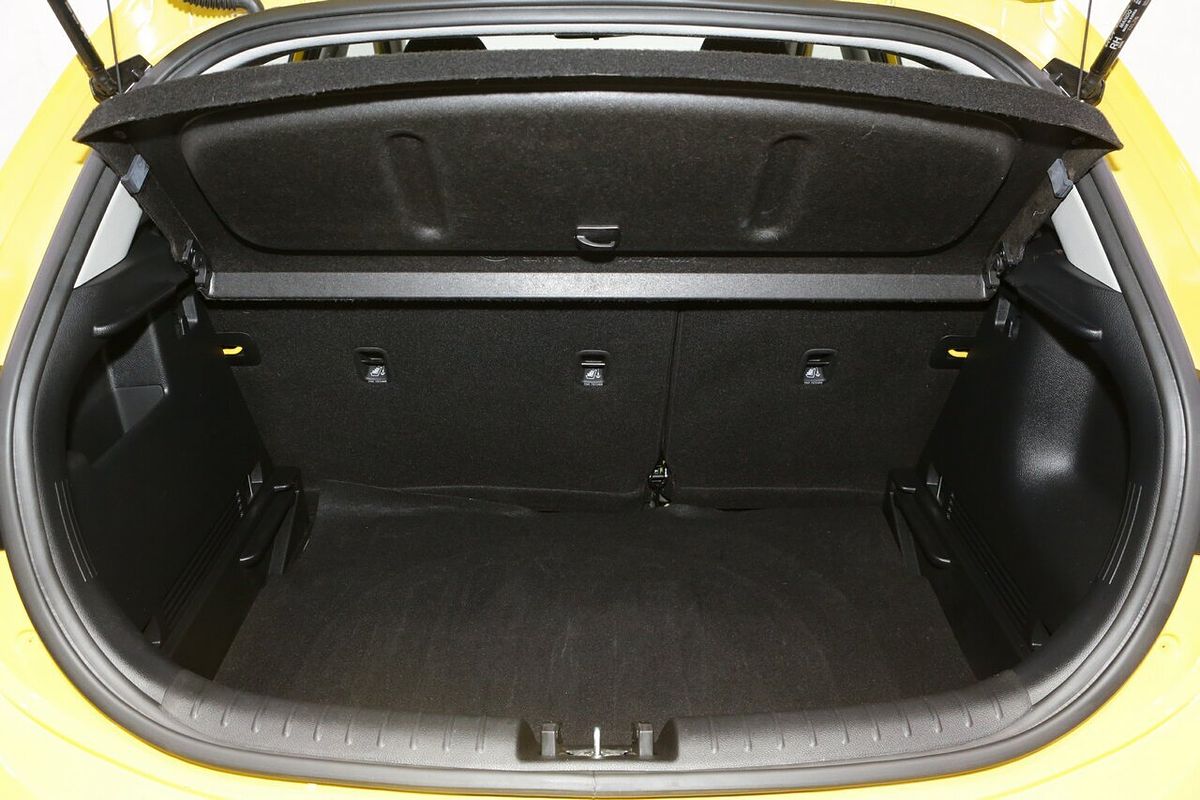 2023 Kia Rio Sport YB