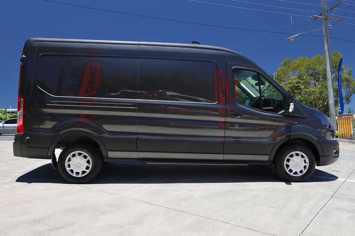 2023 Ford E-Transit 420L VO Mid Roof