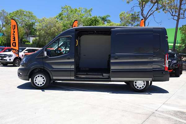 2023 Ford E-Transit 420L VO Mid Roof