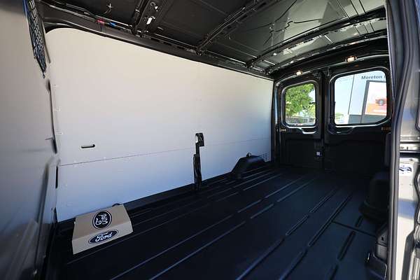 2023 Ford E-Transit 420L VO Mid Roof