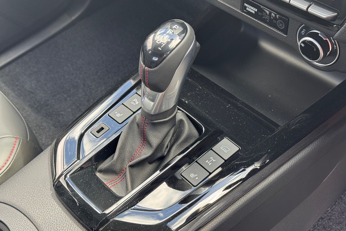 2025 Isuzu D-MAX X-TERRAIN 4X4