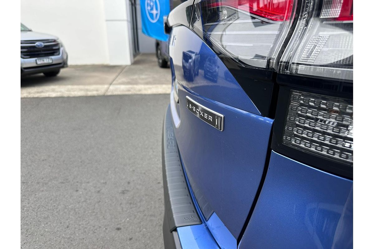 2025 Subaru Forester Hybrid Touring S6