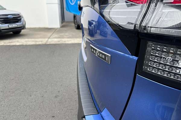 2025 Subaru Forester Hybrid Touring S6