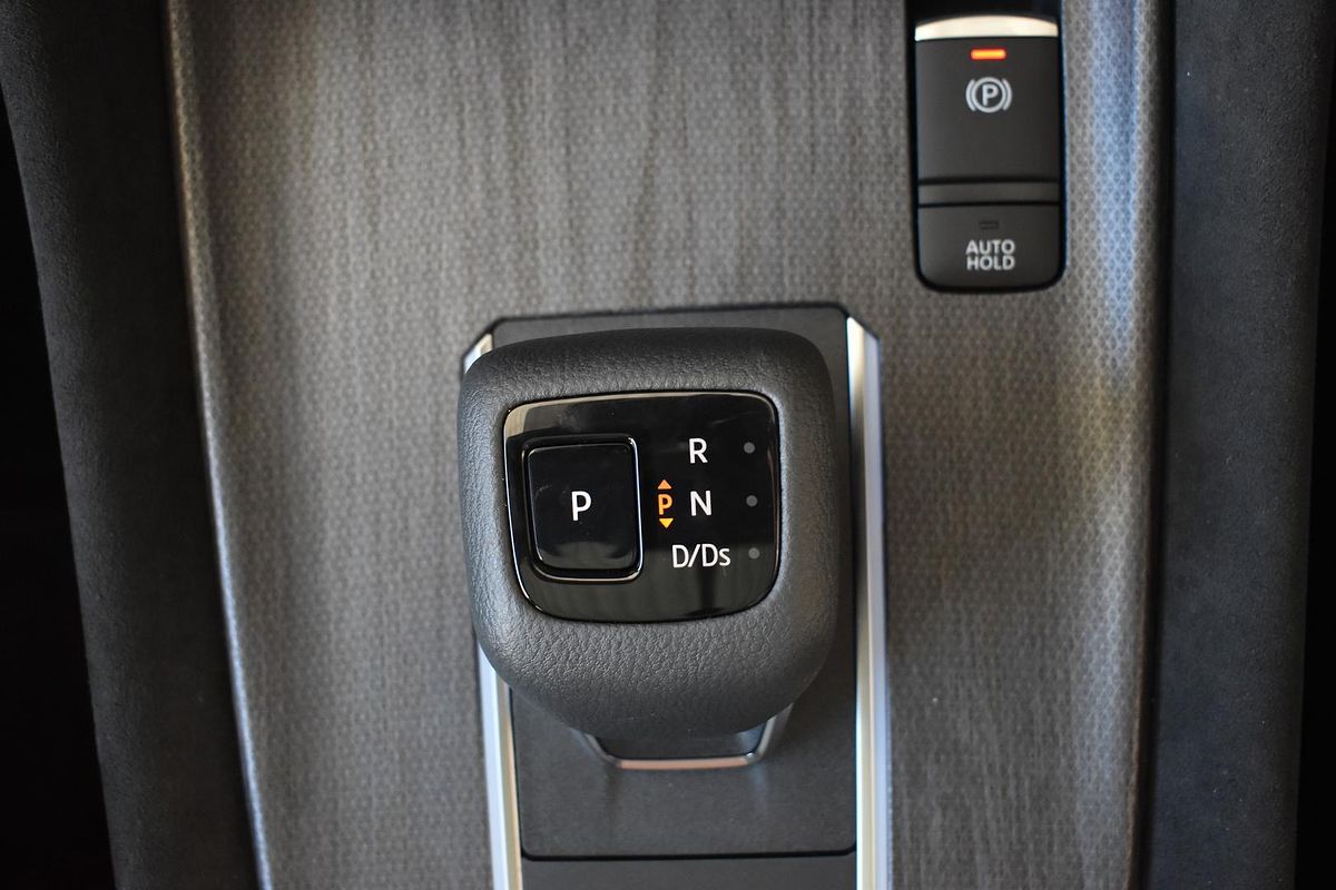 2024 Nissan QASHQAI Ti-L J12