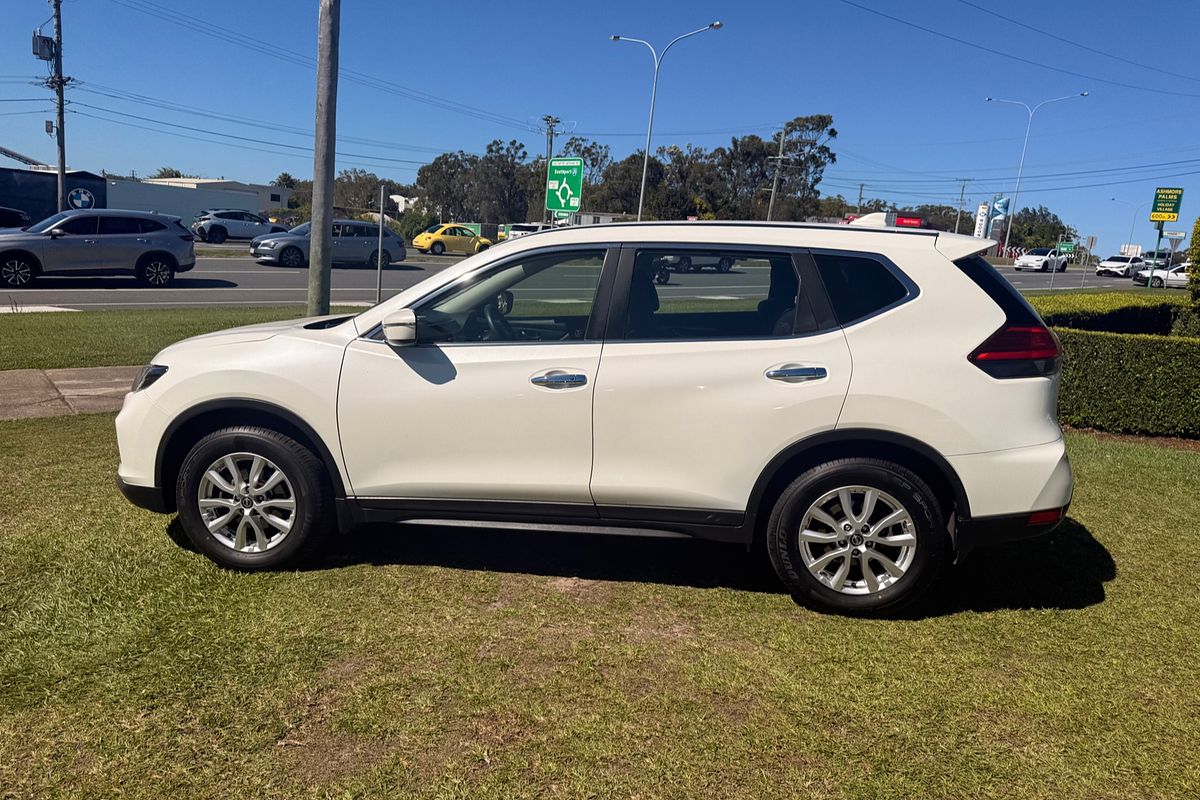 2017 Nissan X-TRAIL ST T32 Series II