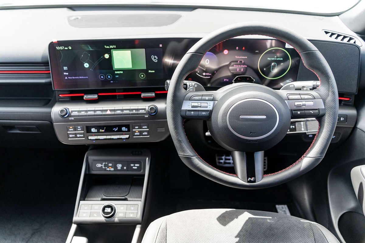 2025 Hyundai Kona Premium N Line SX2.V3