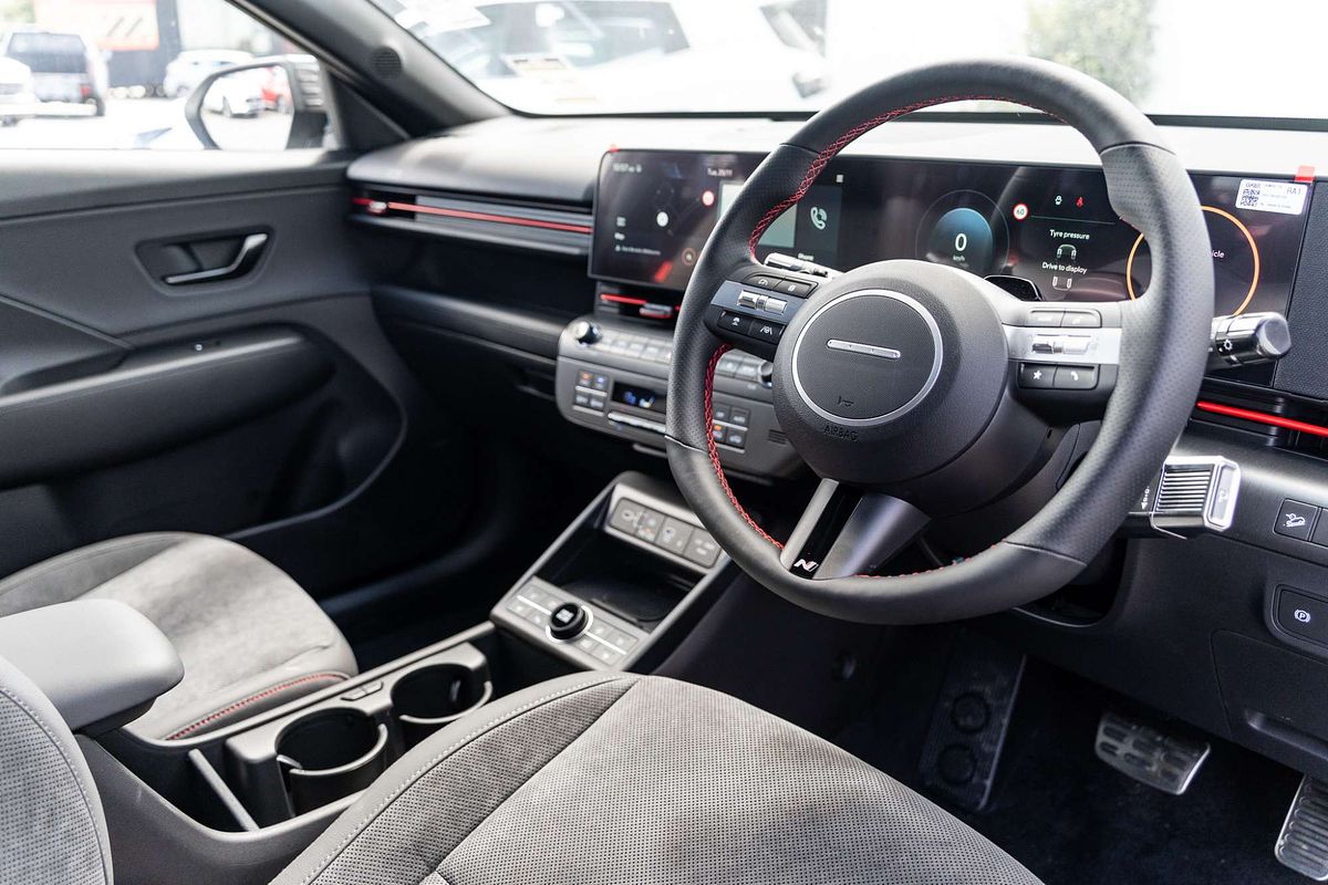 2025 Hyundai Kona Premium N Line SX2.V3
