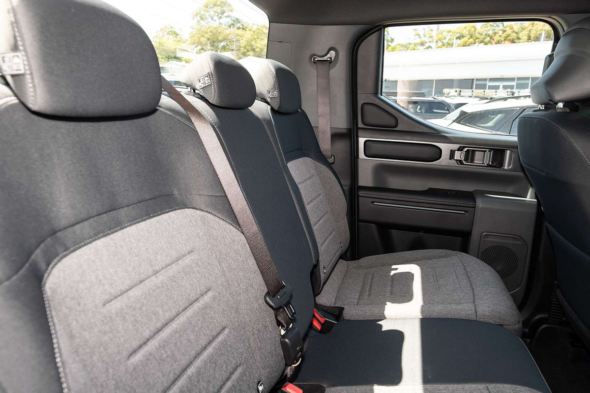 2025 Kia Tasman SX TK 4X4