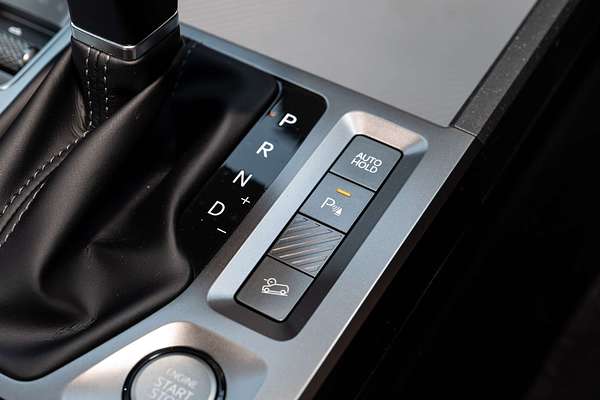 2025 Kia Tasman SX TK 4X4