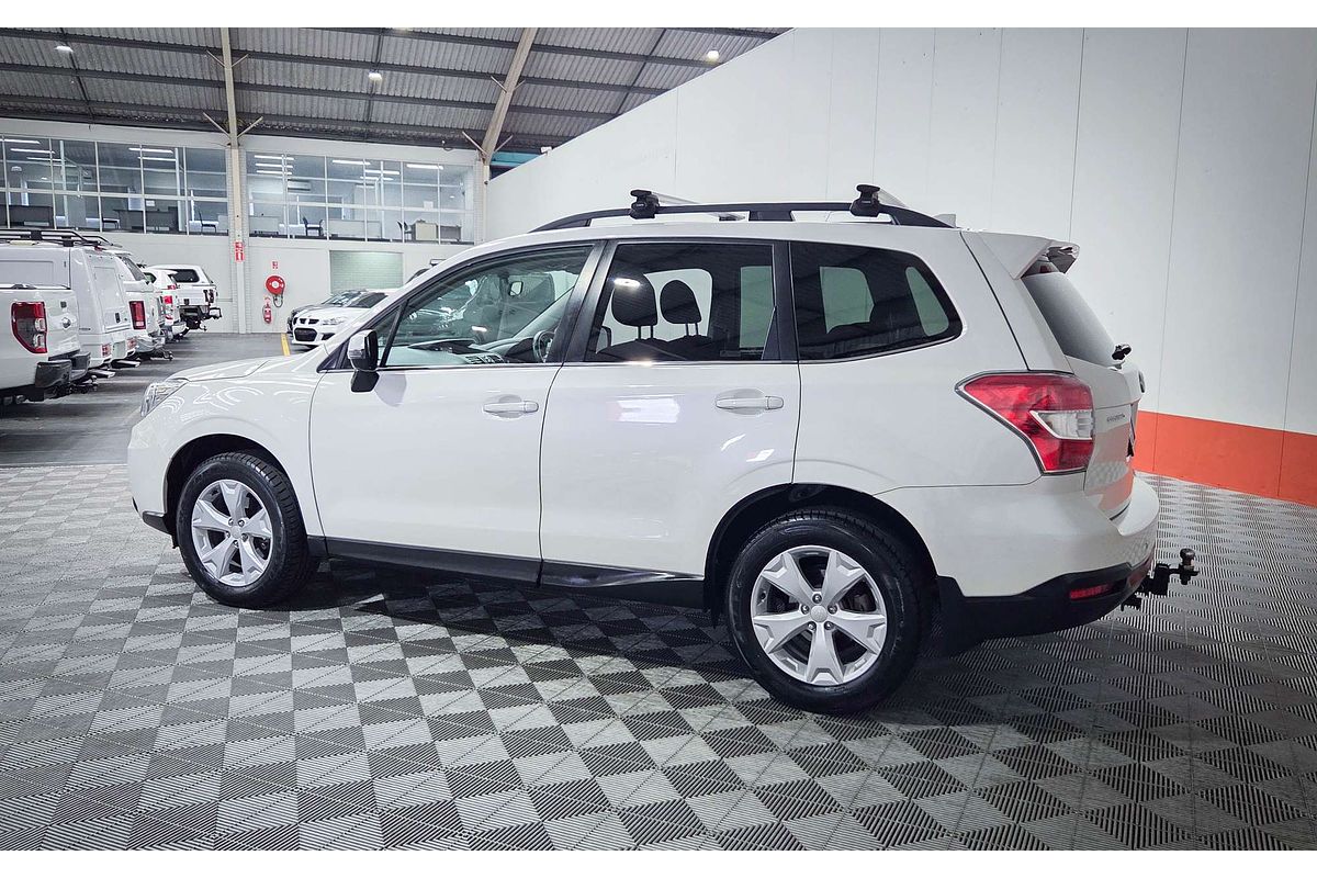 2015 Subaru Forester 2.0i-L S4