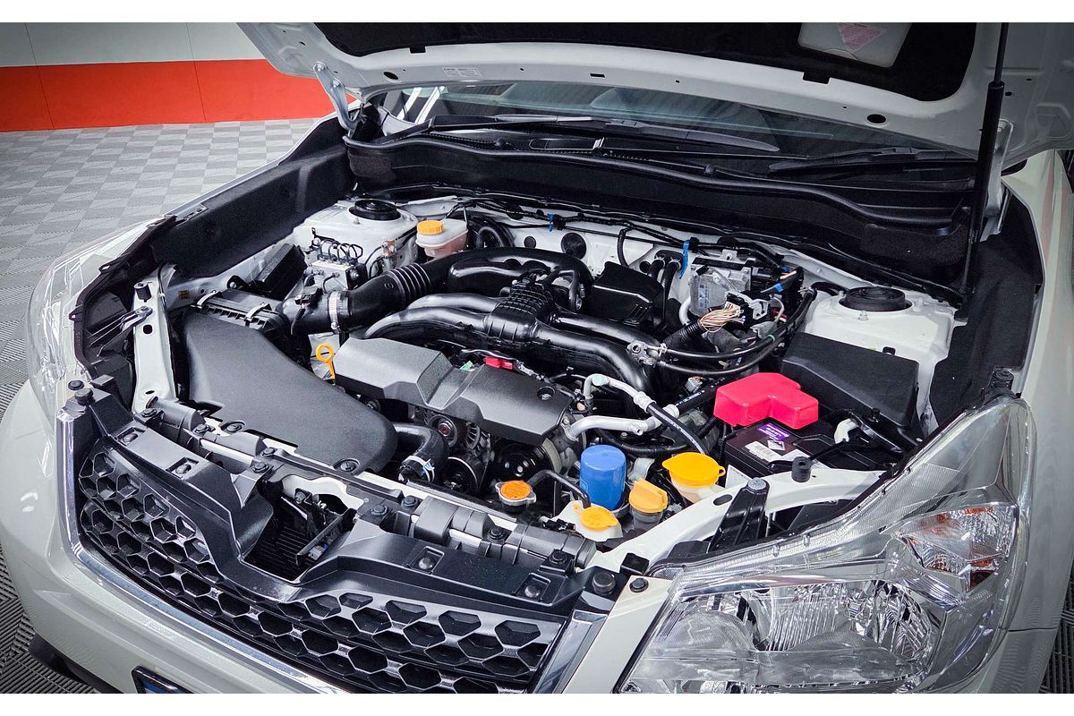 2015 Subaru Forester 2.0i-L S4