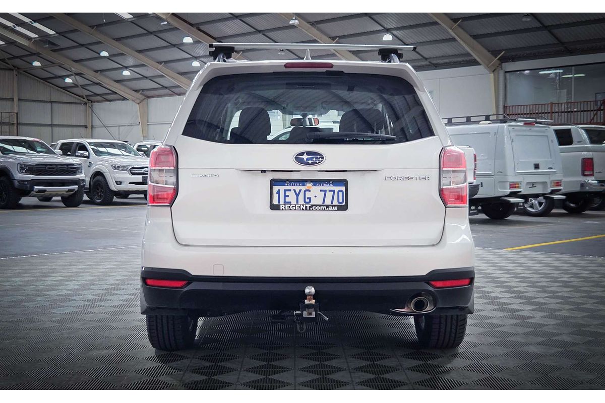 2015 Subaru Forester 2.0i-L S4