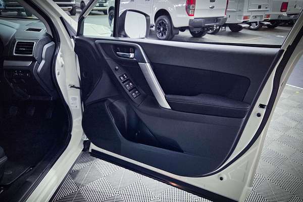 2015 Subaru Forester 2.0i-L S4