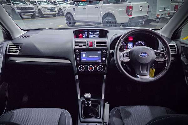 2015 Subaru Forester 2.0i-L S4