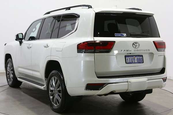 2022 Toyota Landcruiser Sahara ZX FJA300R