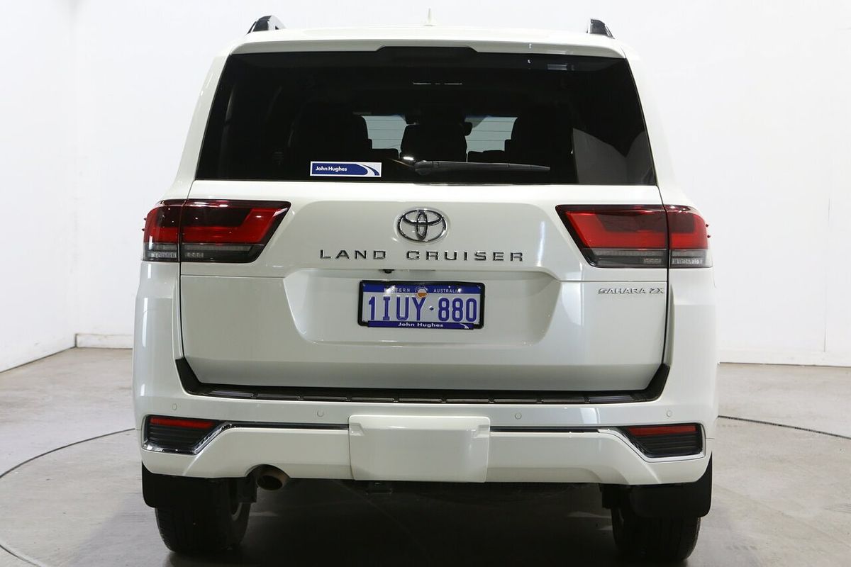 2022 Toyota Landcruiser Sahara ZX FJA300R